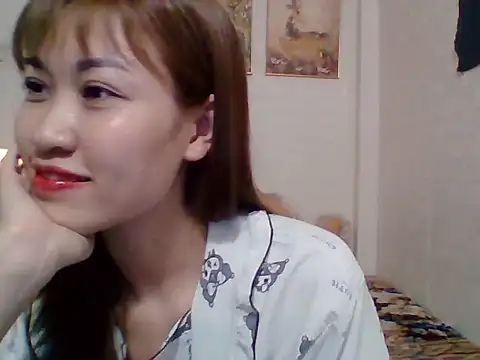 Snapshot of __Donna__ chatting on 21, 10, 2025 Donna online show from 21, 10, 2025