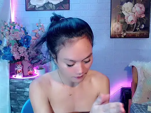 sexybabewarrior online show from 7, 7, 2026