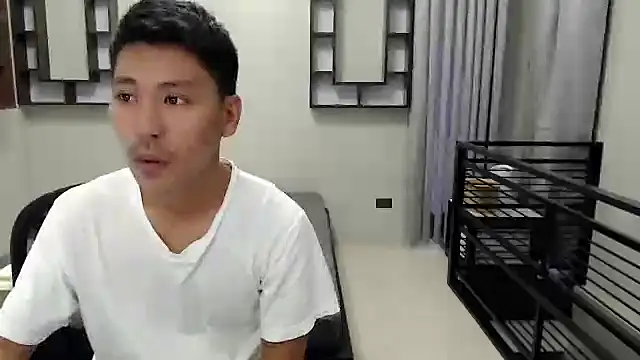 Snapshot of hot_derfs27 chatting on 19, 10, 2025 hot derfs27 online show from 19, 10, 2025