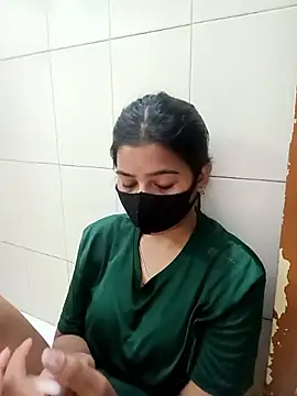 Hot Jaanvi  online show from 16, 9, 2025