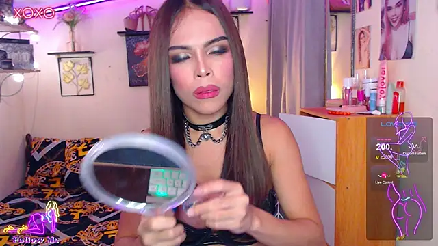 izabella moore online show from 21, 11, 2025