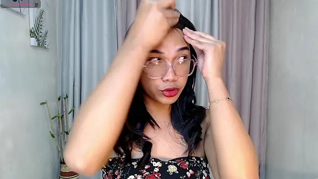 Snapshot of Herbielustts chatting on 11, 3, 2026 Herbielustts online show from 11, 3, 2026