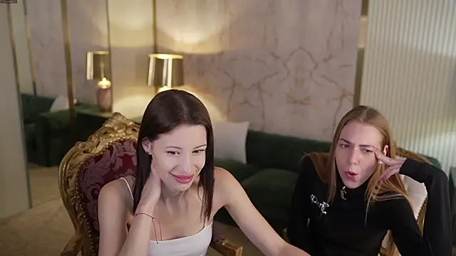 Selena Glow online show from 8, 9, 2025