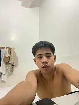 Snapshot of urasianbigcock chatting on 18, 10, 2025 urasianbigcock online show from 18, 10, 2025