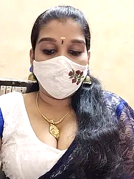 Snapshot of amelia-rani chatting on 5, 5, 2026 amelia-rani online show from 5, 5, 2026
