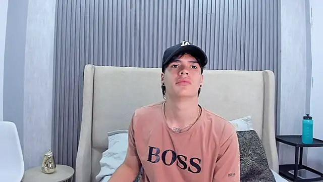 Snapshot of BenitoSaenz chatting on 15, 9, 2025 BenitoSaenz online show from 15, 9, 2025