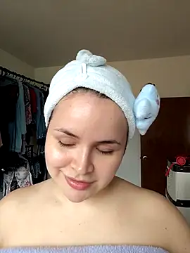 SeleneLuminari8 online show from 11, 5, 2026