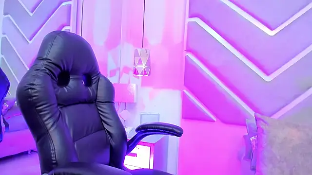 SabrinaBrownn online show from 23, 9, 2025