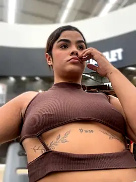 Kaily Sweet16 online show from 27, 10, 2025