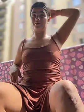 Kaily Sweet16 online show from 1, 2, 2026