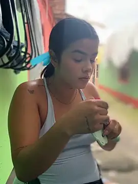 Snapshot of Kaily_Sweet16 chatting on 2, 4, 2026 Kaily Sweet16 online show from 2, 4, 2026