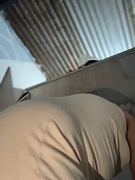 Snapshot of Kaily_Sweet16 chatting on 7, 4, 2026 Kaily Sweet16 online show from 7, 4, 2026