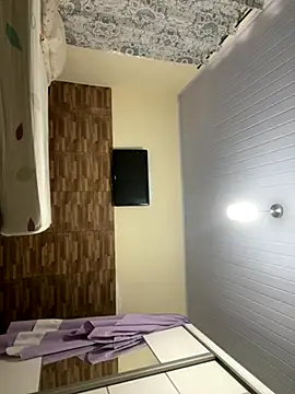 morenaluaa online show from 7, 11, 2025