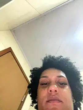 morenaluaa online show from 13, 12, 2025