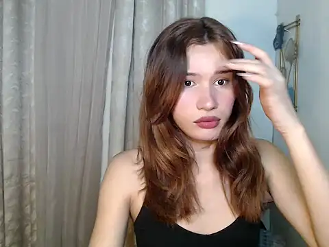 SerenaCortesi online show from 4, 5, 2026