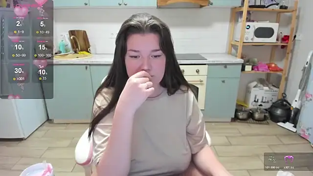 LinaElasm online show from 10, 3, 2026