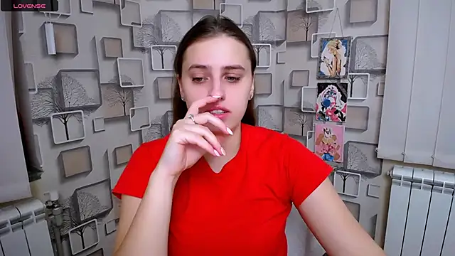 AmandaDimond  online show from 2, 12, 2025