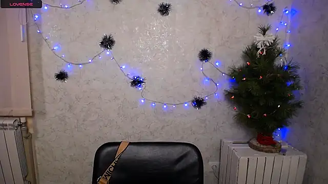 AmandaDimond  online show from 14, 12, 2025