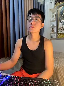 xshyboyx online show from 19, 11, 2025