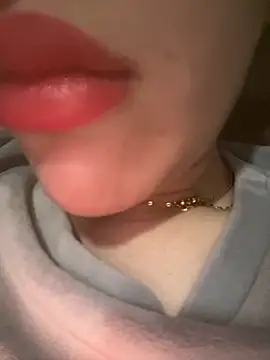 Mimisixo online show from 5, 4, 2026