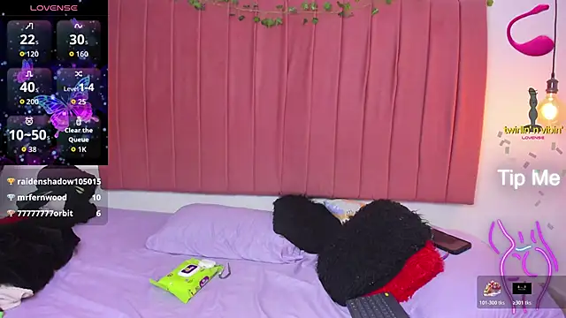 ana foxi online show from 13, 4, 2026