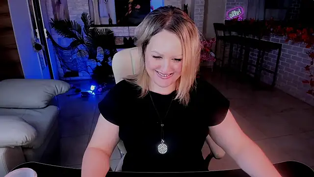 MariemLui online show from 27, 10, 2025