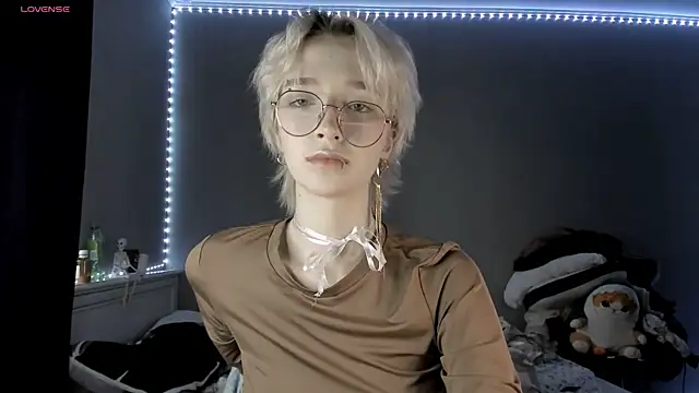 MelissaReis online show from 11, 11, 2025