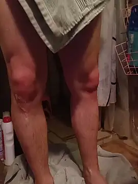 Twoslipperywhenwett online show from 22, 12, 2025