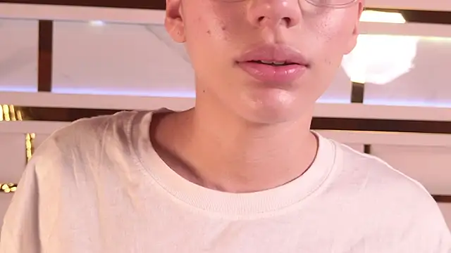 ambar rosse25 online show from 15, 10, 2025