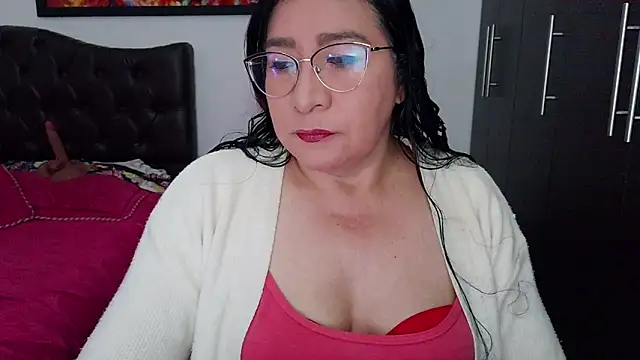 Grace mature milf online show from 15, 7, 2026