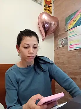 Paula Alameda online show from 21, 9, 2025