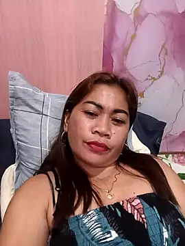 sexybitch 02 online show from 15, 3, 2026