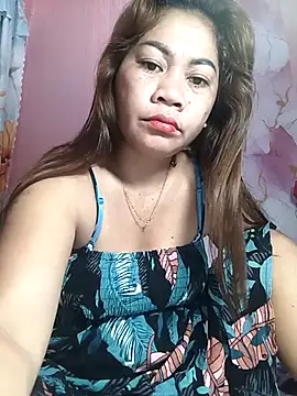 Snapshot of sexybitch_02 chatting on 18, 4, 2026 sexybitch 02 online show from 18, 4, 2026
