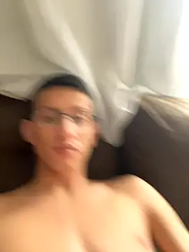 Snapshot of safadezanunes2 chatting on 12, 9, 2025 safadezanunes2 online show from 12, 9, 2025