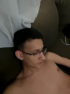 Snapshot of safadezanunes2 chatting on 14, 9, 2025 safadezanunes2 online show from 14, 9, 2025