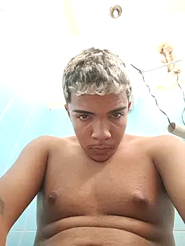 Snapshot of joaozao17cm chatting on 7, 10, 2025 joaozao17cm online show from 7, 10, 2025