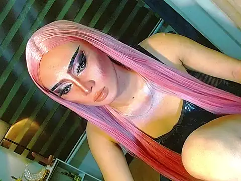 Snapshot of Queen_yasii_88 chatting on 1, 6, 2026 Queen yasii 88 online show from 1, 6, 2026