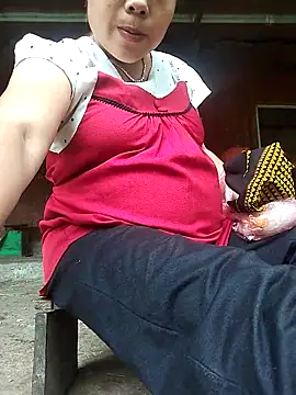 Snapshot of Rioo122 chatting on 6, 10, 2025 Rioo122 online show from 6, 10, 2025