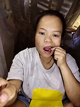 Snapshot of Rioo122 chatting on 19, 10, 2025 Rioo122 online show from 19, 10, 2025