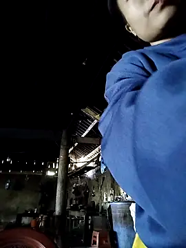 Snapshot of Rioo122 chatting on 30, 10, 2025 Rioo122 online show from 30, 10, 2025