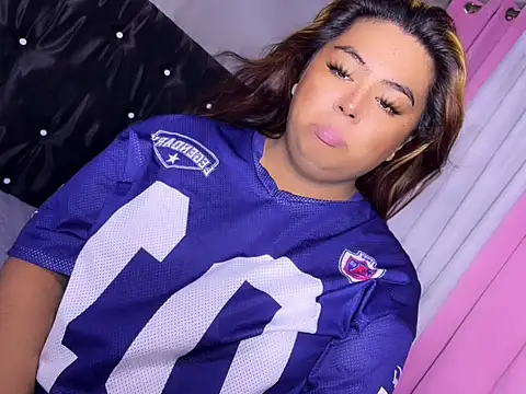 cumdumpsterwoman69 online show from 7, 5, 2026