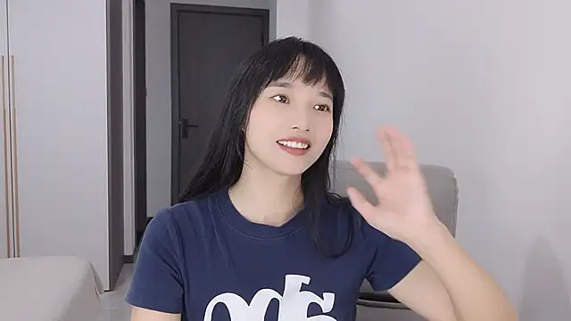 Lisa-3333 online show from 10, 9, 2025