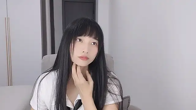 Lisa-3333 online show from 13, 9, 2025