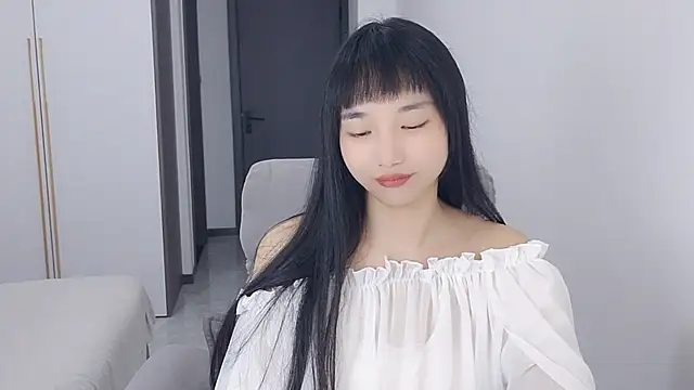 Lisa-3333 online show from 28, 9, 2025