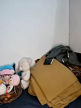 Snapshot of luv_johrrra chatting on 8, 10, 2025 luv johrrra online show from 8, 10, 2025