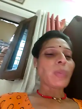 ISHANI-SINGH online show from 19, 9, 2025