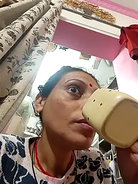 ISHANI-SINGH online show from 9, 1, 2026