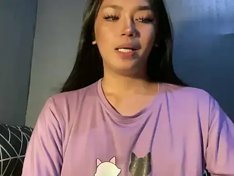 Claudia Johnson online show from 21, 12, 2025
