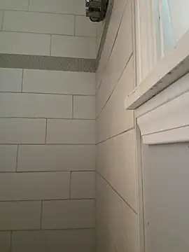 Snapshot of Buck2000 chatting on 11, 9, 2025 Buck2000 online show from 11, 9, 2025