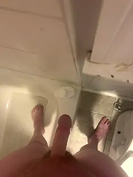 Snapshot of Buck2000 chatting on 24, 9, 2025 Buck2000 online show from 24, 9, 2025